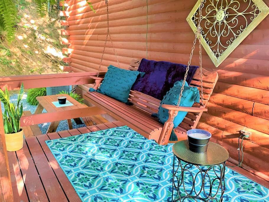 Hemlock Hideaway Appartamento Maggie Valley Esterno foto